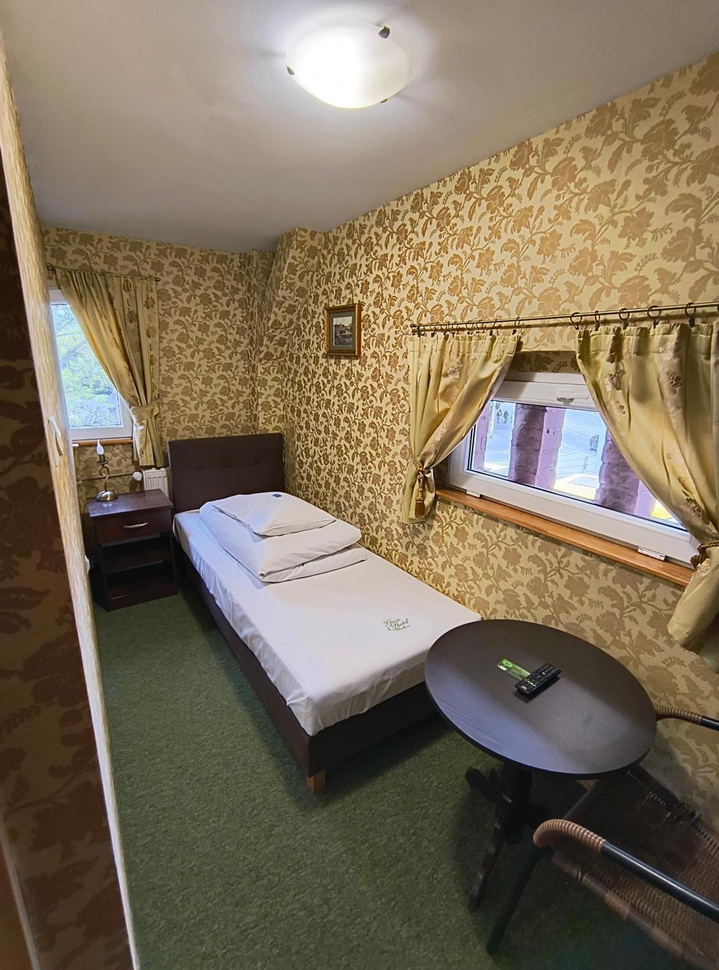 Green Hostel Wroclaw Przy Zoo Luaran gambar